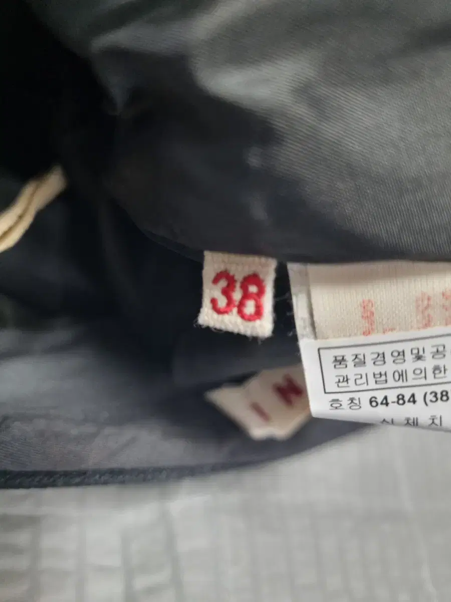 thumbnail-4